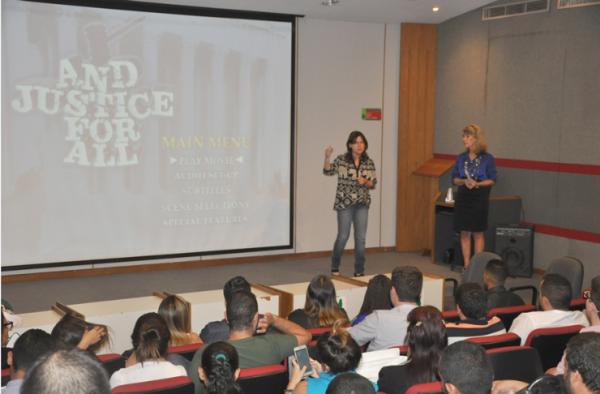 ‘Direito e Cinema’ promove reflexão para estudantes do UNIFESO