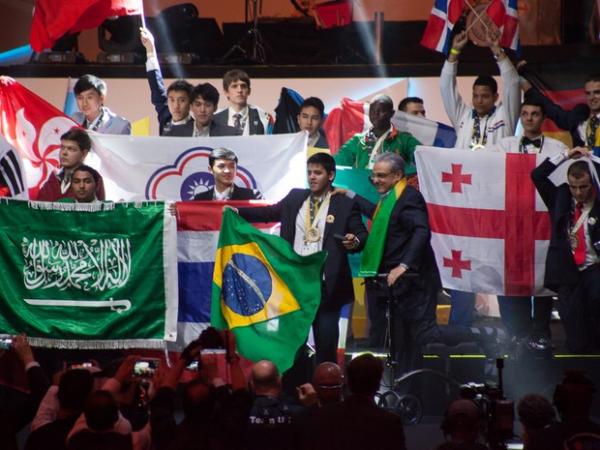 Brasil conquista primeiro lugar no quadro de medalhas da WorldSkills