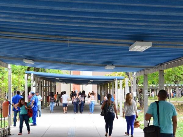 Cerca de 30 mil alunos retomam rotina de estudos após greve na UFS