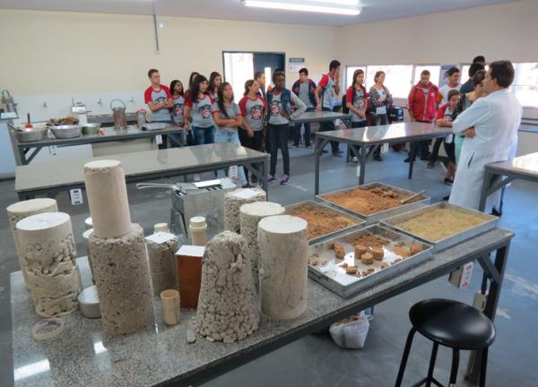 Curso de Engenharia Civil do UBM recebe Nota 4 dos avaliadores do MEC