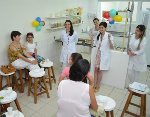 Universidade oferece cursos gratuitos sobre alimentação infantil